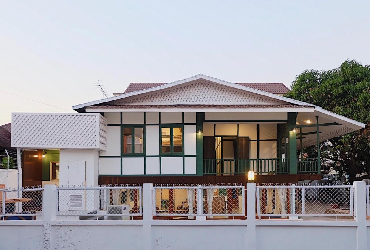 Barn Laos Hostel Wientian Zewnętrze zdjęcie
